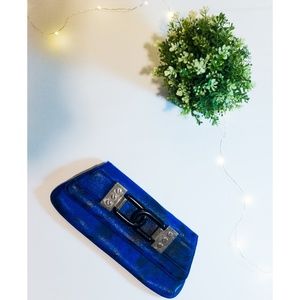 Chic Blue and black print clutch purse